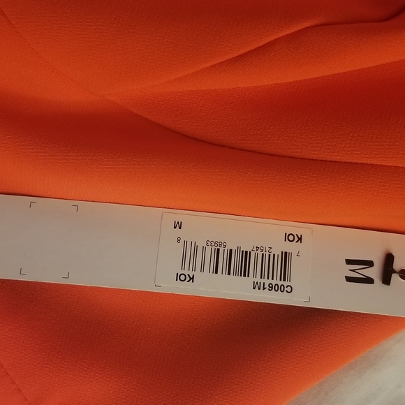 Dress - Picture 3 of 4